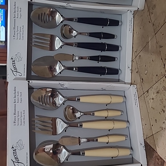 Fiesta five piece Hostess Set's - Picture 1 of 9